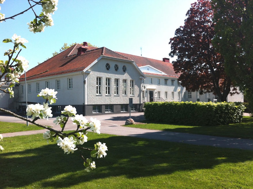 Vara folkhögskola